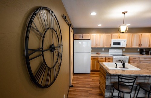 Eagle River House | Tranquil Lakefront Oasis - Fire Pit, Fishing, BBQ