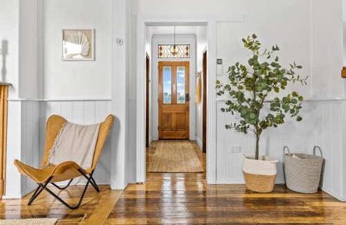 Invermay House | Tranquil Launceston Getaway - You'll fall in love!