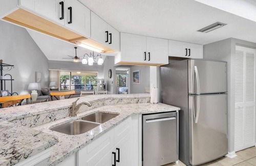 Trailer Estates Condo | Tranquil Luxury Condo near Anna Maria Island Beach, 2 heated pools, hot tubs,IMG