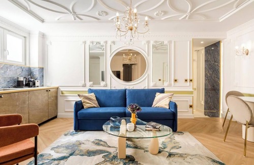 Saint-Victor Apartment | TRANQUIL LUXURY LIVING NEAR NOTRE DAME: RUE DES BOULANGERS, PARISIAN ICON