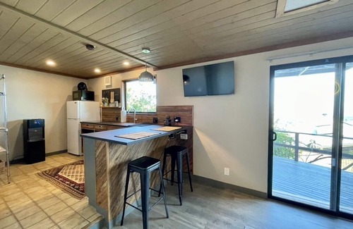 Camarillo Apartment | Tranquil Mid Century Studio With Deck and Views!