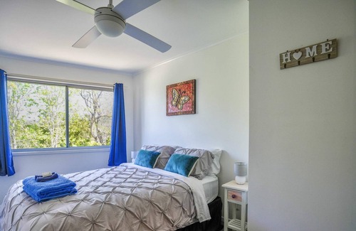 Eagle Heights House | Tranquil Mountain Escape / Tamborine Mountain
