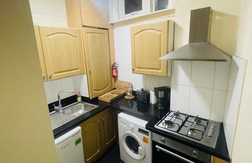 Westbourne Green Apartment | Tranquil Oasis Haven, Paddington,central London, Hyde park, Euston,Edgware road