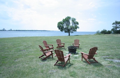 Cape Vincent Cottage | Tranquil Point