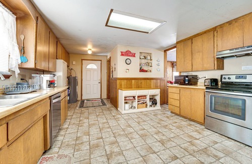 Leavenworth House | Tranquil Ranch Home on 10 Acres in Leavenworth!