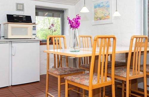 Hejlsminde Strand House | Tranquil Retreat in Hejlsminde-By Traum
