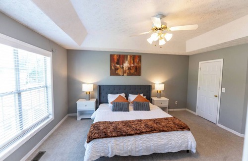 Duluth House | Tranquil Retreat on Brook Farms Dr