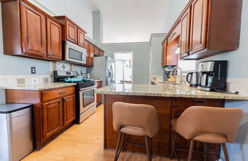 Duluth House | Tranquil Retreat on Brook Farms Dr
