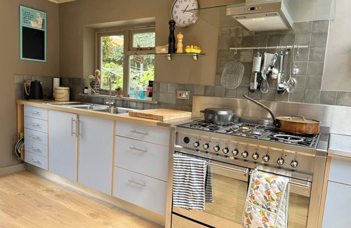 New Forest District Cottage | Tranquil Seaside Cottage by NewFo