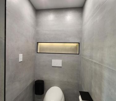 Columbia House | Tranquil Secluded Retreat