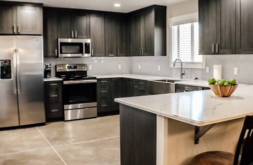 Moab South Valley House | Tranquil Setting, Mountain Views & Trailer Parking