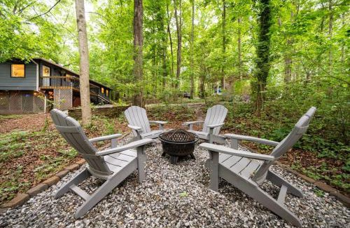 Dahlonega House | Tranquil & Stylish, Wineries, Hiking, 8min to Town