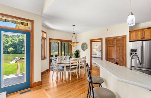 Loudon House | Tranquil Tellico Lakefront Retreat - Kayaks! Private Dock!