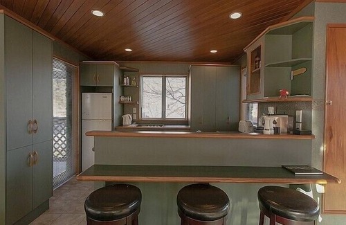 Arrowtown Cottage | Tranquil Tipperary - Arrowtown Holiday Home