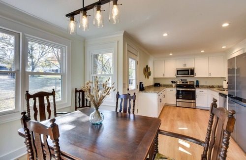 Travelers Rest House | Tranquil Travelers Rest Home w/Fire Pit!