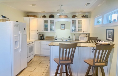 Wrightsville Beach House | Tranquil Wrightsville Beach Cottage 200 Yds from the Sand!
