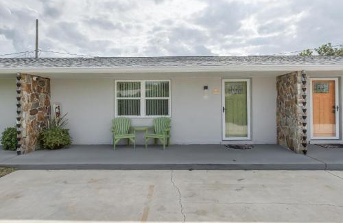 Melbourne Beach Apartment | Tranquility Octopus Suite - Oceanfront Paradise!