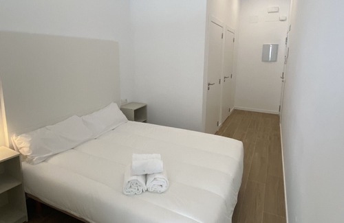Arrancapins Apartment | Travel Habitat AVE Sorolla Suites N3