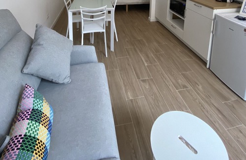Arrancapins Apartment | Travel Habitat AVE Sorolla Suites N4
