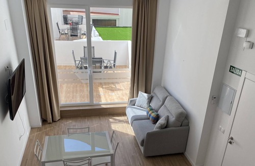 Arrancapins Apartment | Travel Habitat AVE Sorolla Suites N6