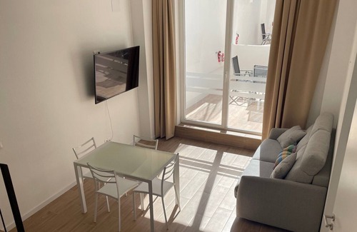 Arrancapins Apartment | Travel Habitat AVE Sorolla Suites N6