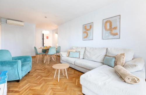 La Seu Apartment | Travel Habitat Torres de Serrano
