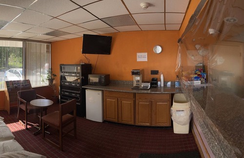 Dayton Hotel | Travelers Inn