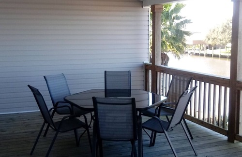 Slidell House | Traveling Nurses-Military- Mardi Gras- Adjusters-long term rates 30 DAY MINIMUMn