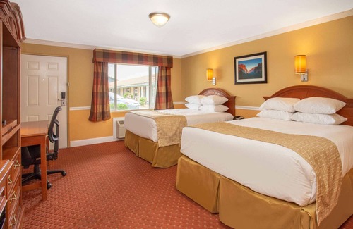 Hawthorne Hotel | Travelodge by Wyndham Hawthorne