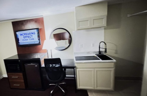 Jackson Hotel | Travelodge by Wyndham Jackson I-40 Exit 82