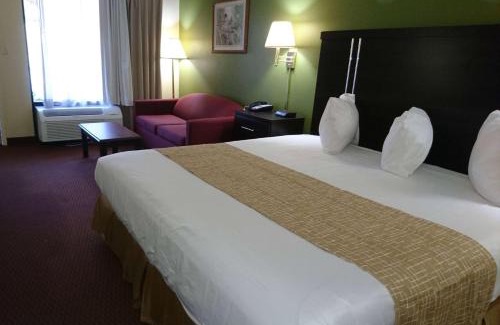 Knoxville Hotel | Travelodge by Wyndham Knoxville East