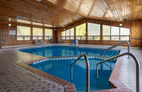 Merrill Hotel | Travelodge by Wyndham Merrill