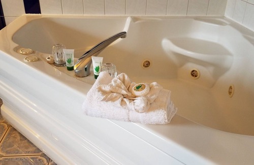 Milwaukee Hotel | Travelodge by Wyndham Milwaukee