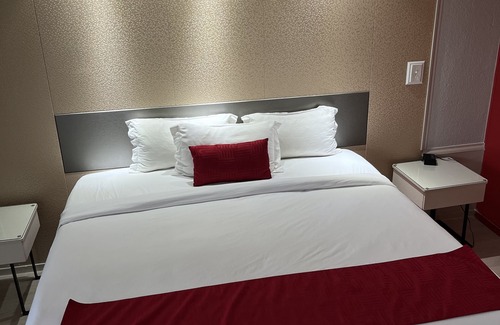 Southwest Orlando Hotel | Travelodge by Wyndham Orlando/Heart of International Drive