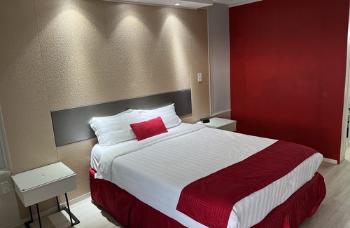 Southwest Orlando Hotel | Travelodge by Wyndham Orlando/Heart of International Drive