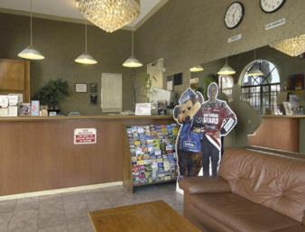 Mid Central Hotel | Travelodge by Wyndham Pasadena Central