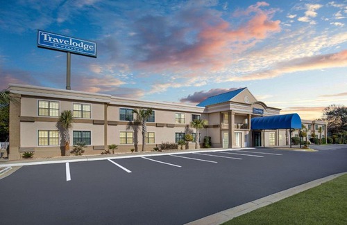 Perry Hotel | Travelodge by Wyndham Perry National Fairgrounds Area I-75
