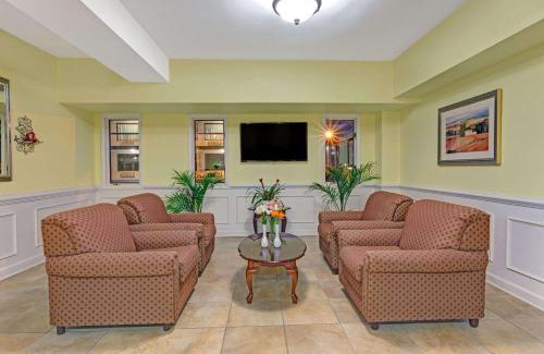 Williamsburg Hotel | Travelodge by Wyndham Williamsburg Colonial Area