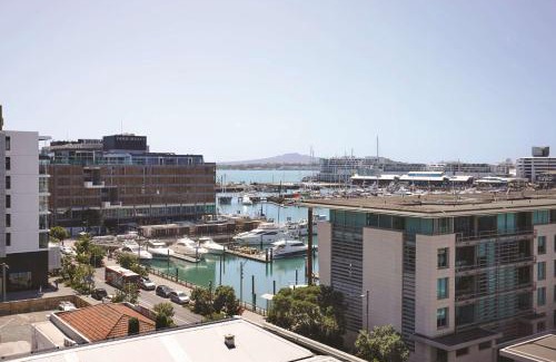 Auckland Central Business District Hotel | Travelodge Hotel Auckland Wynyard Quarter