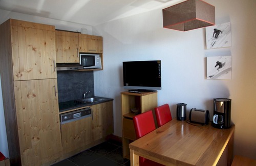 Arc-1600 Apartment | travelski home premium - Résidence Le Roc Belle Face 4 stars