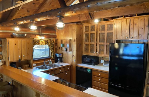 Mayfield Cottage | Traverse City @ Rennie Lake . Idyllic Lakefront Retreat . CC49 . Perfect!