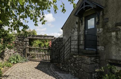 Warton House | Treacle
