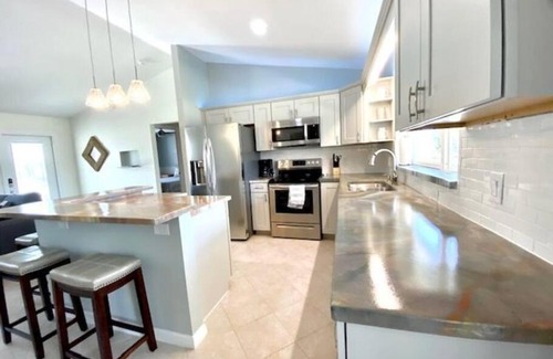 Port Saint Lucie House | Treasure Coast Getaway 15 mins to Jensen Beach