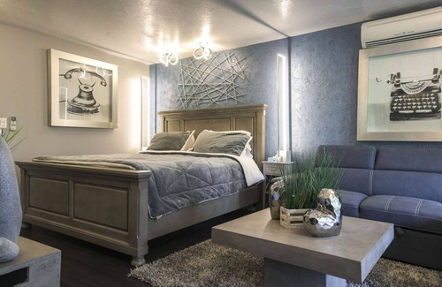 Downtown Park City Hotel | Treasure Mountain Inn - Junior Suite #40 - Cleaning fees included!