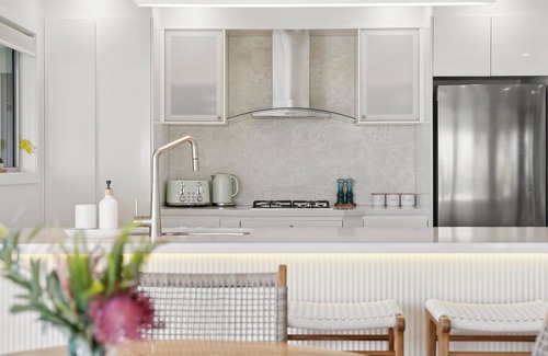Coolum Beach House | TreasureView Beach - Three bedroom option #9a