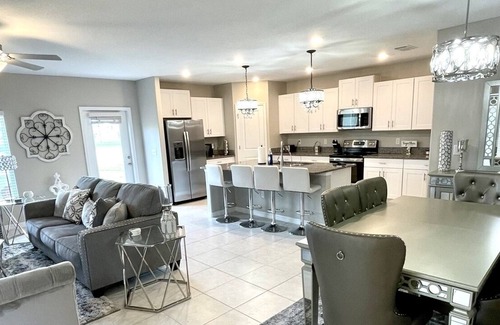 Wesley Chapel House | Treat Yourself! Paradise Awaits! Relax in Luxury