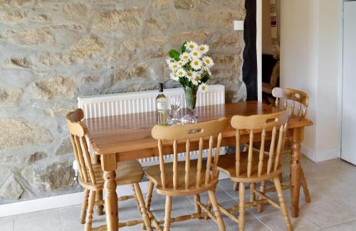 Liskeard House | Trecarne Cottage