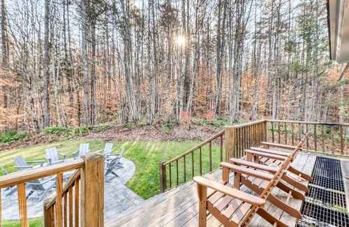 South Londonderry House | Tree-Lined, Four-Level Home w/ Fireplace, Foosball, Laundry & Back Deck!