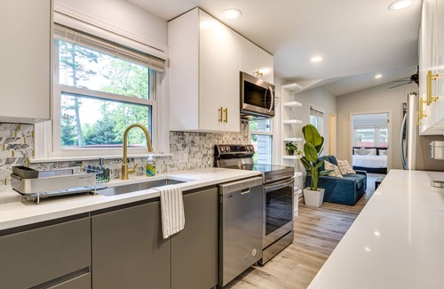 Indianapolis House | Tree-Lined Indianapolis Home ~ 10 Mi to Downtown!
