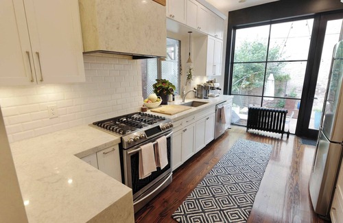 Bloomingdale House | Tree-Lined Tranquillity - DC Family Retreat